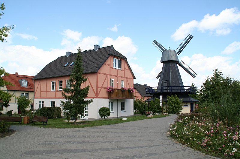 IMG_5983.JPG - "Mühlendorf" im Dorfhotel.